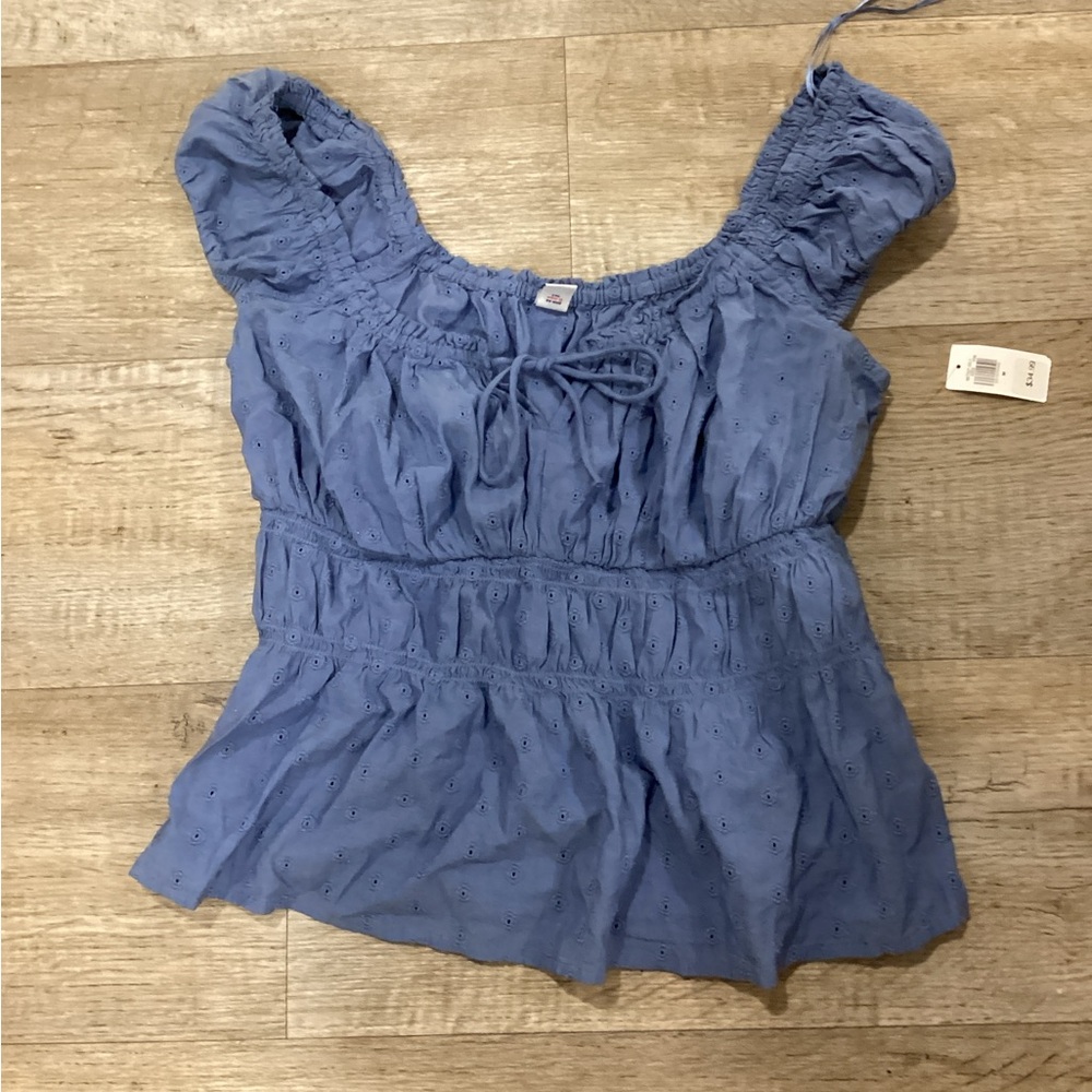 Old Navy Blue Puff Sleeve Ruffled Blouse